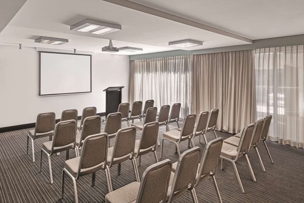 Adina Apartment Hotel Darwin Waterfront Facilities photo