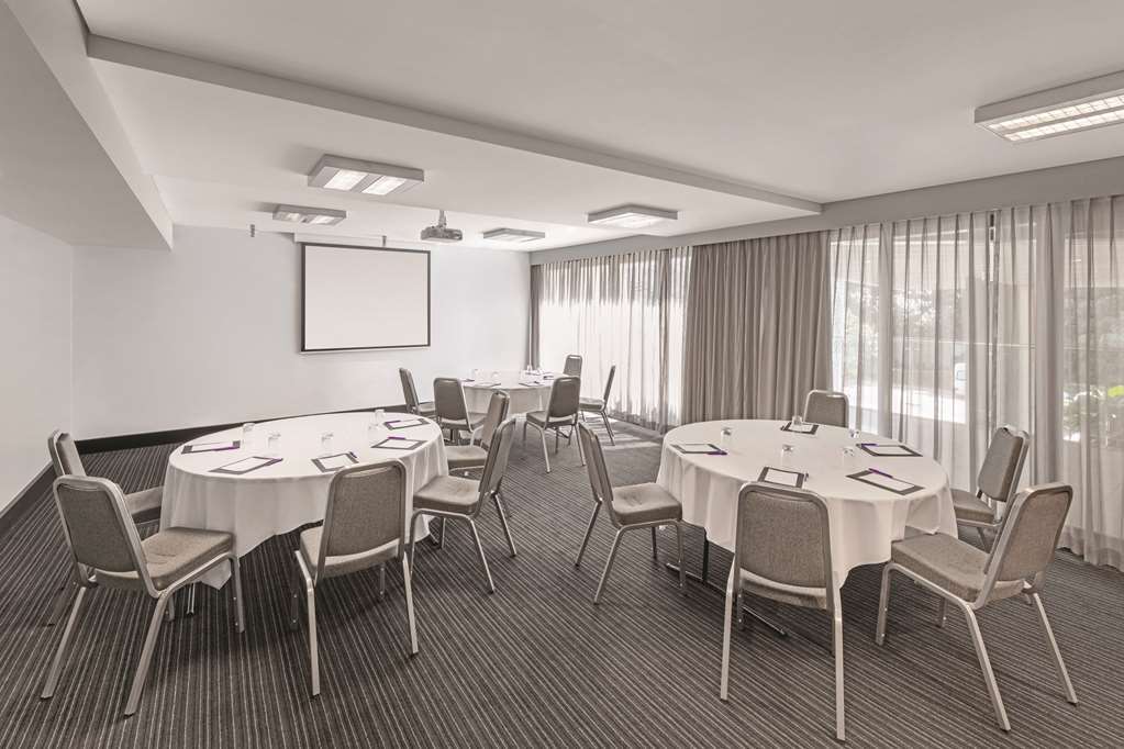 Adina Apartment Hotel Darwin Waterfront Facilities photo